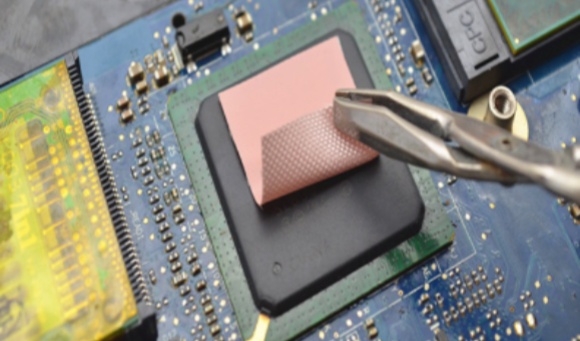 Improving Inverter Reliability with Advanced TIMs: What Engineers Should Know