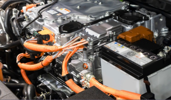 How to Select Thermal Interface Materials for Power Inverter Designs