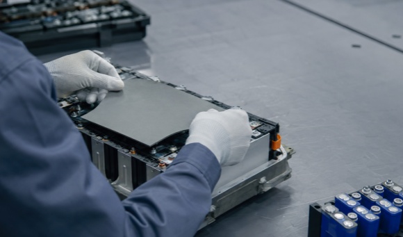 Thermal Interface Materials in Battery Thermal Management
